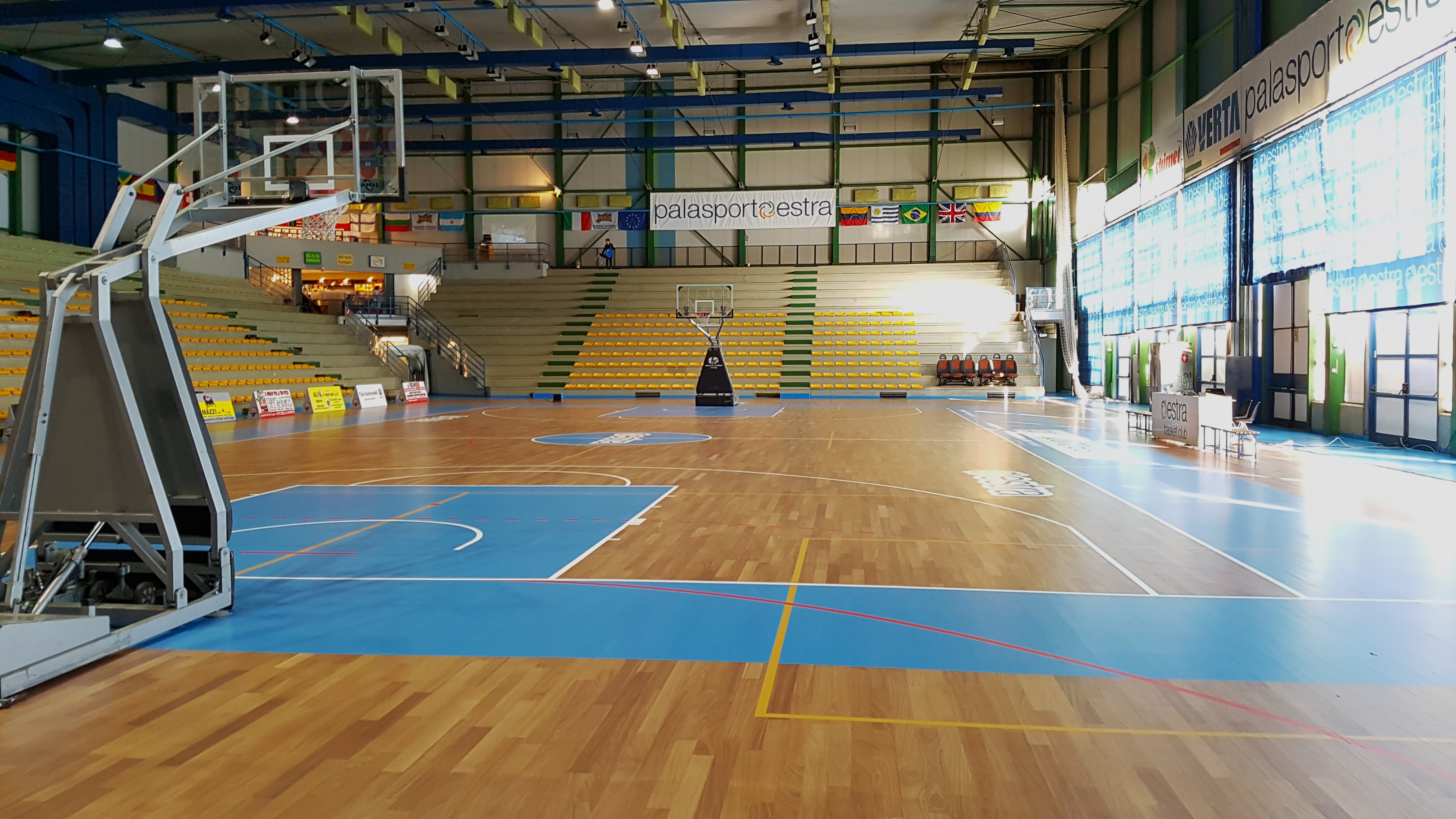 Parquet sportivo in legno per palestre e palazzetti